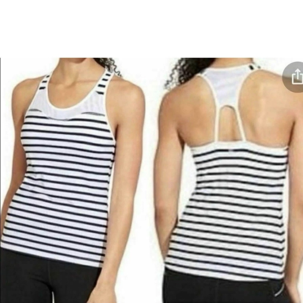 Athleta Size XS Hyper Stripe Spiral Tank Top White & Black Stripes Yoga NWT$64